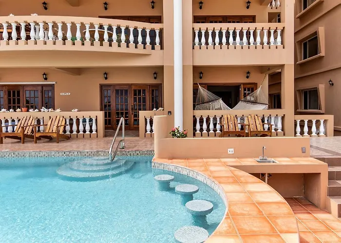 Hol Chan Reef & Hotel