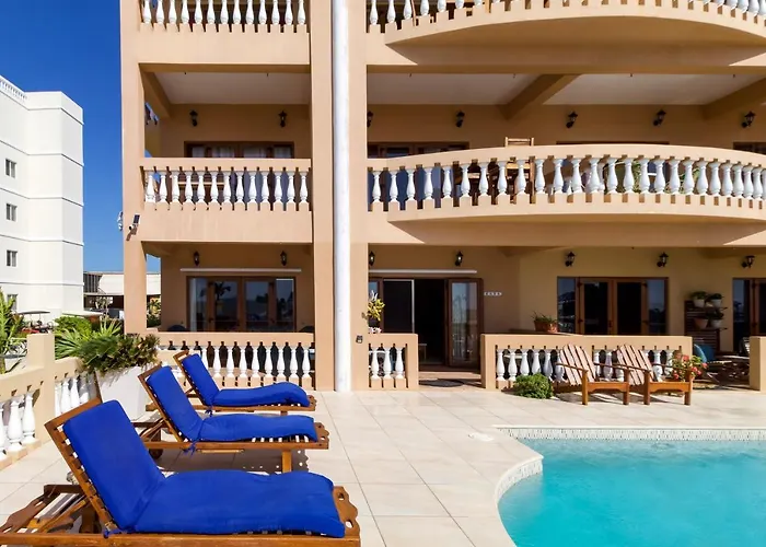 Hotel Hol Chan Reef &