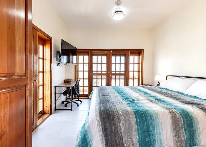 Hol Chan Reef & 3* San Pedro (Ambergris Caye)