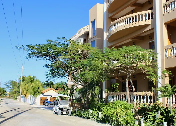 Hol Chan Reef & Hotel San Pedro (Ambergris Caye)
