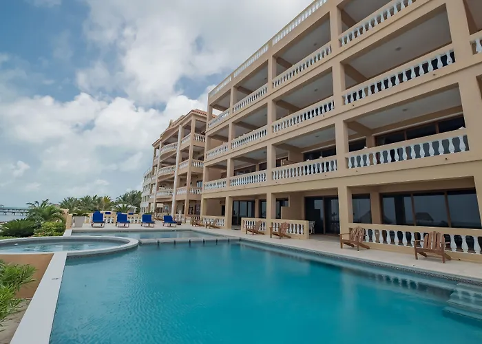 Hol Chan Reef & Hotel San Pedro (Ambergris Caye)